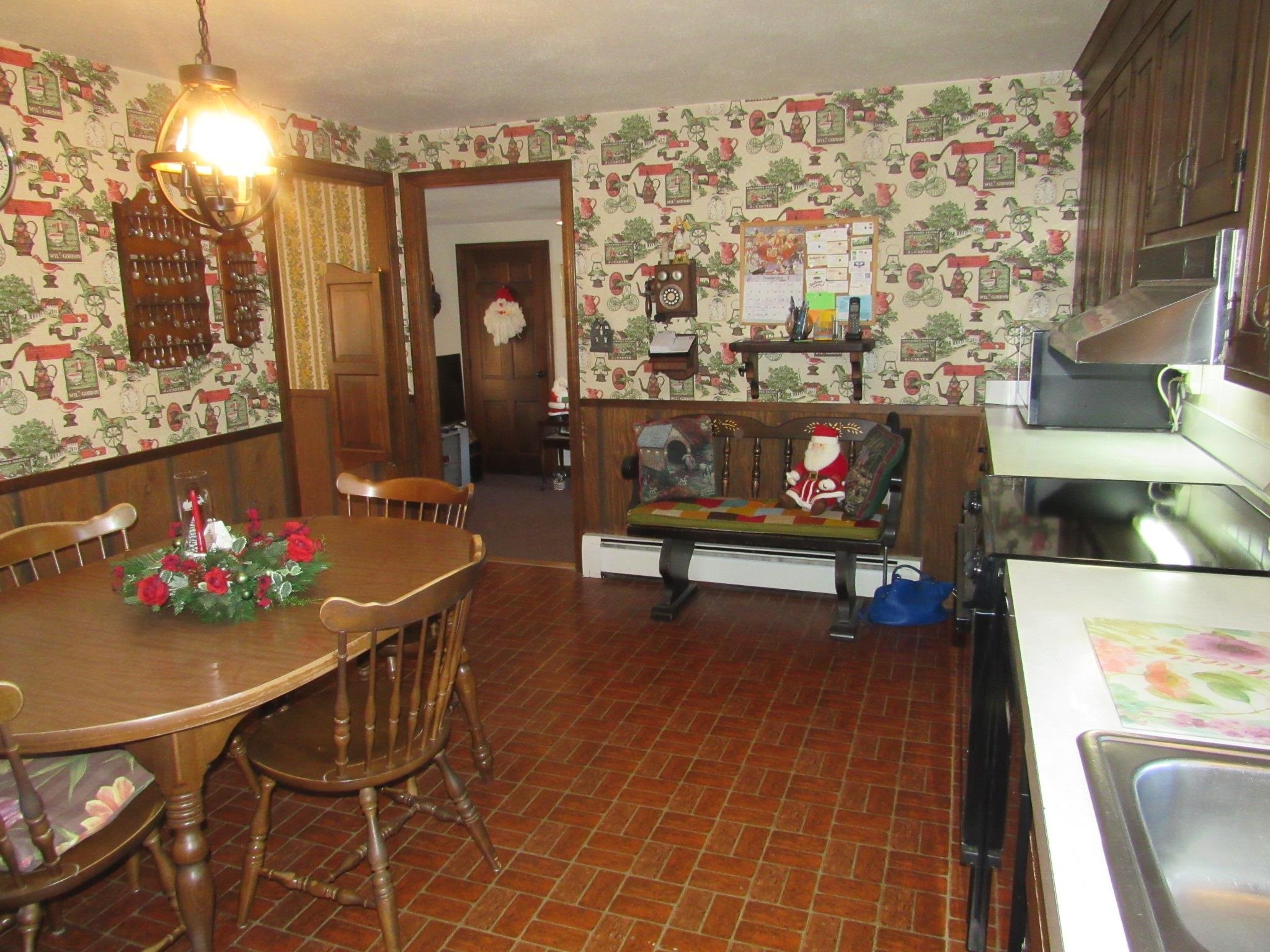 17 Garrison Road Salem, NH 03079 - Photo 12 of 41