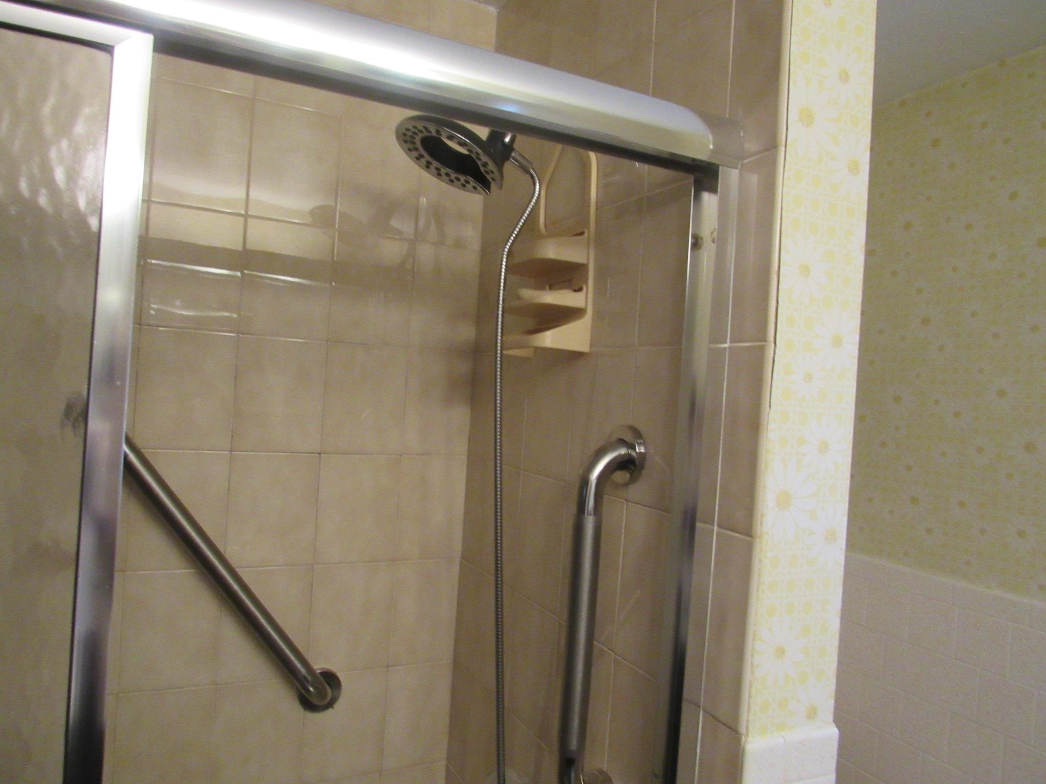 17 Garrison Road Salem, NH 03079 - Photo 20 of 41