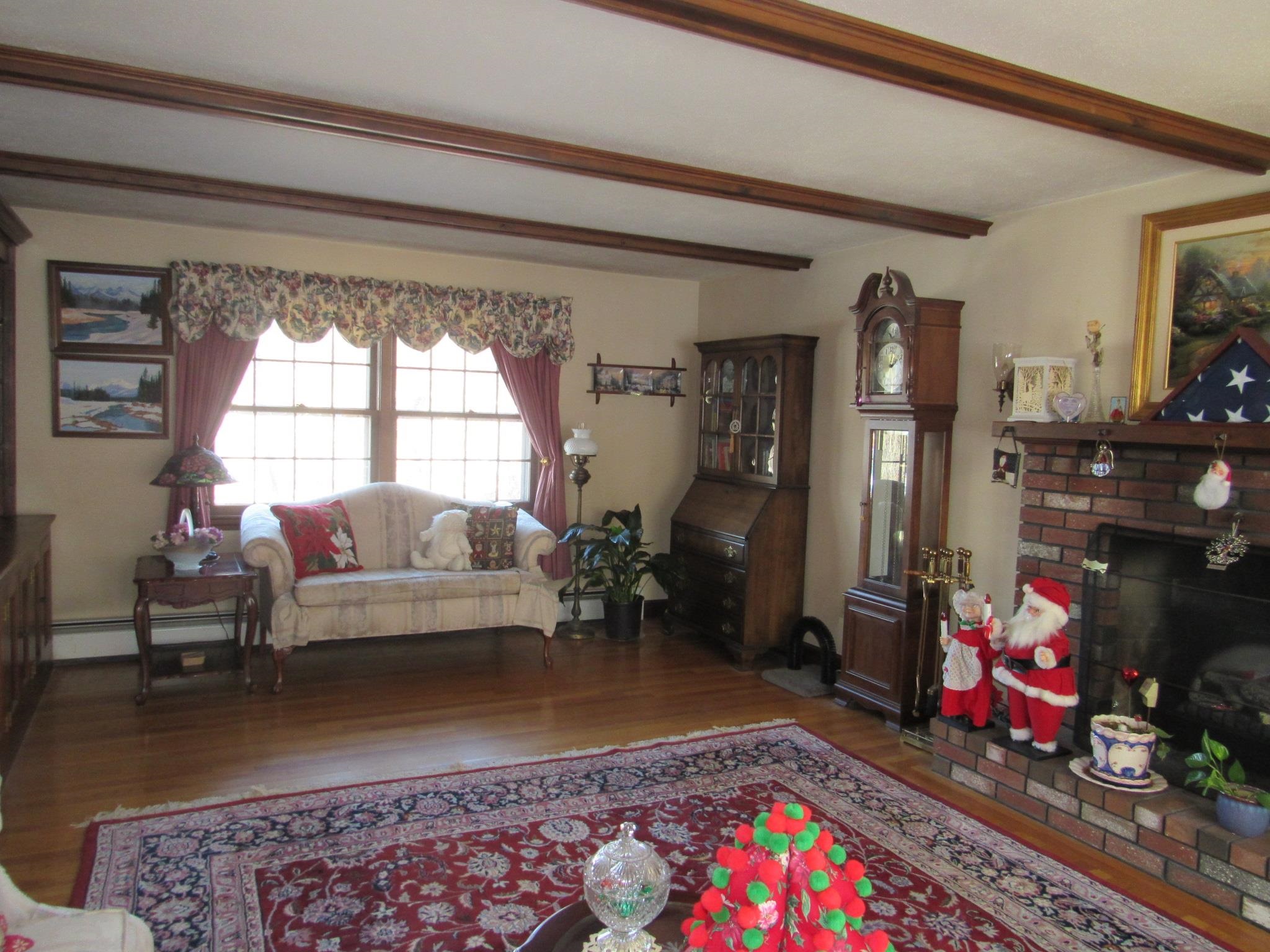 17 Garrison Road Salem, NH 03079 - Photo 8 of 41