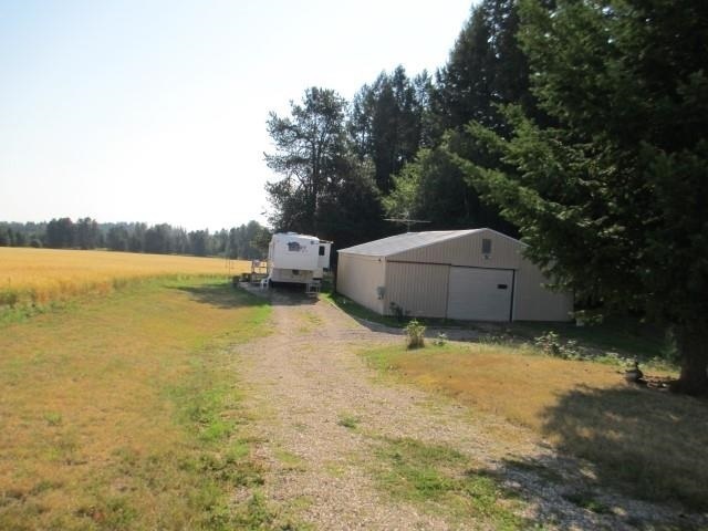 31410 North Spotted Road Deer Park, WA 99006 - Photo 1 of 11 Gallery Image 1