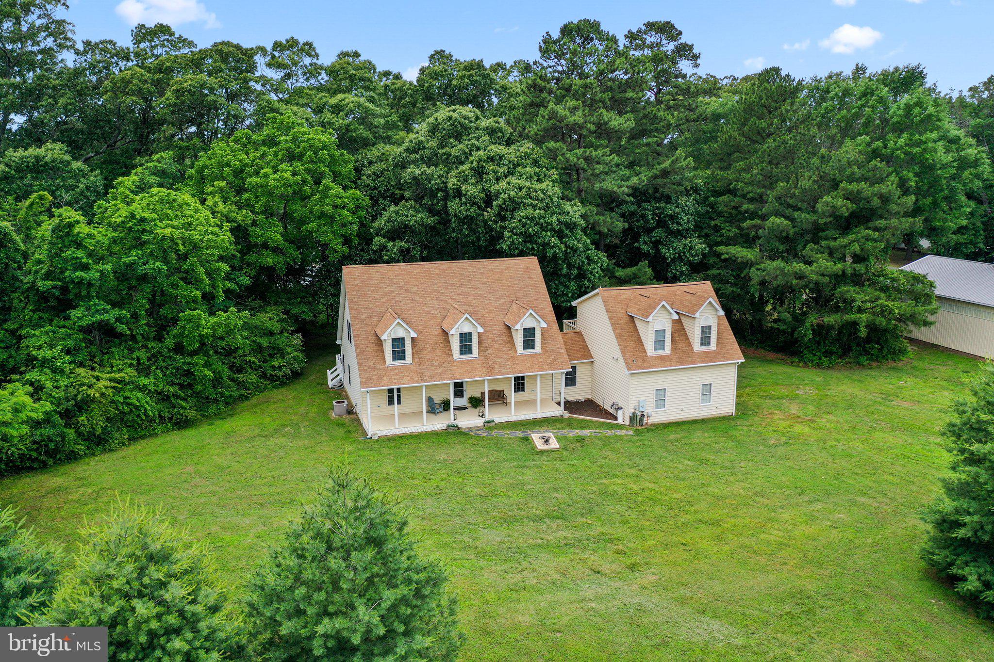 367 Edgewater Lane Montross, VA 22520 - Photo 3 of 60