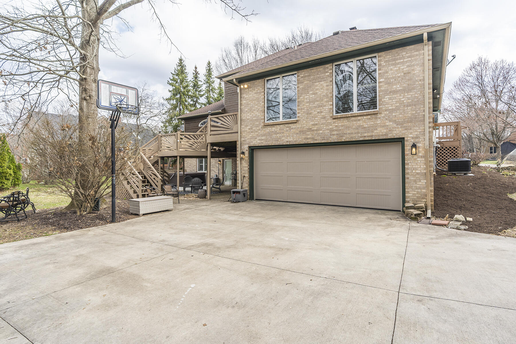 2104 Palomar Court Lexington, KY 40513 - Photo 65 of 69 Rear Garage