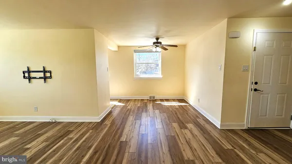 $2,100 | 2806 Ryerson Place, Philadelphia, PA 19114