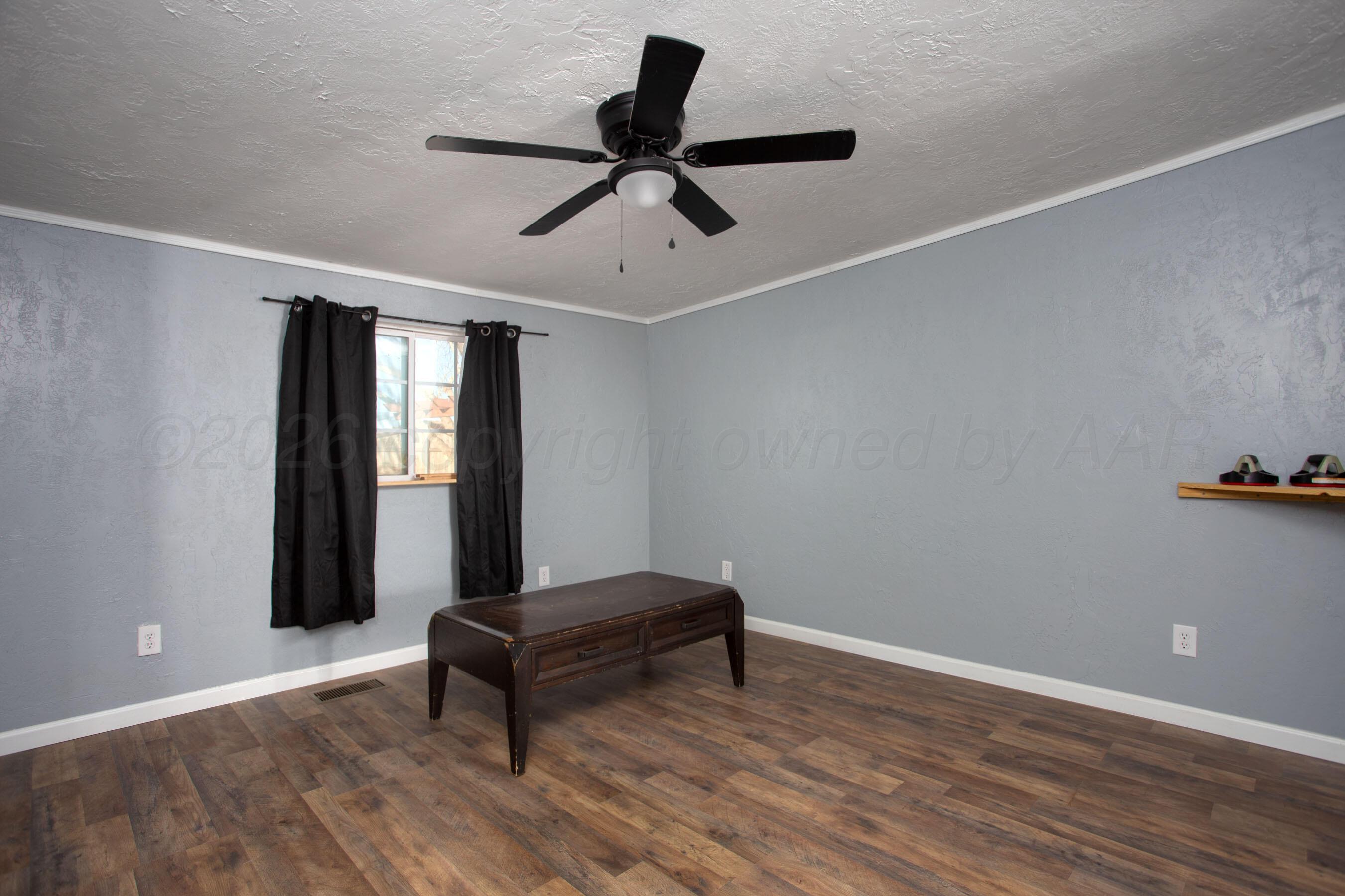 9707 Strawman Trail Amarillo, TX 79108 - Photo 21 of 32 Bedroom 4