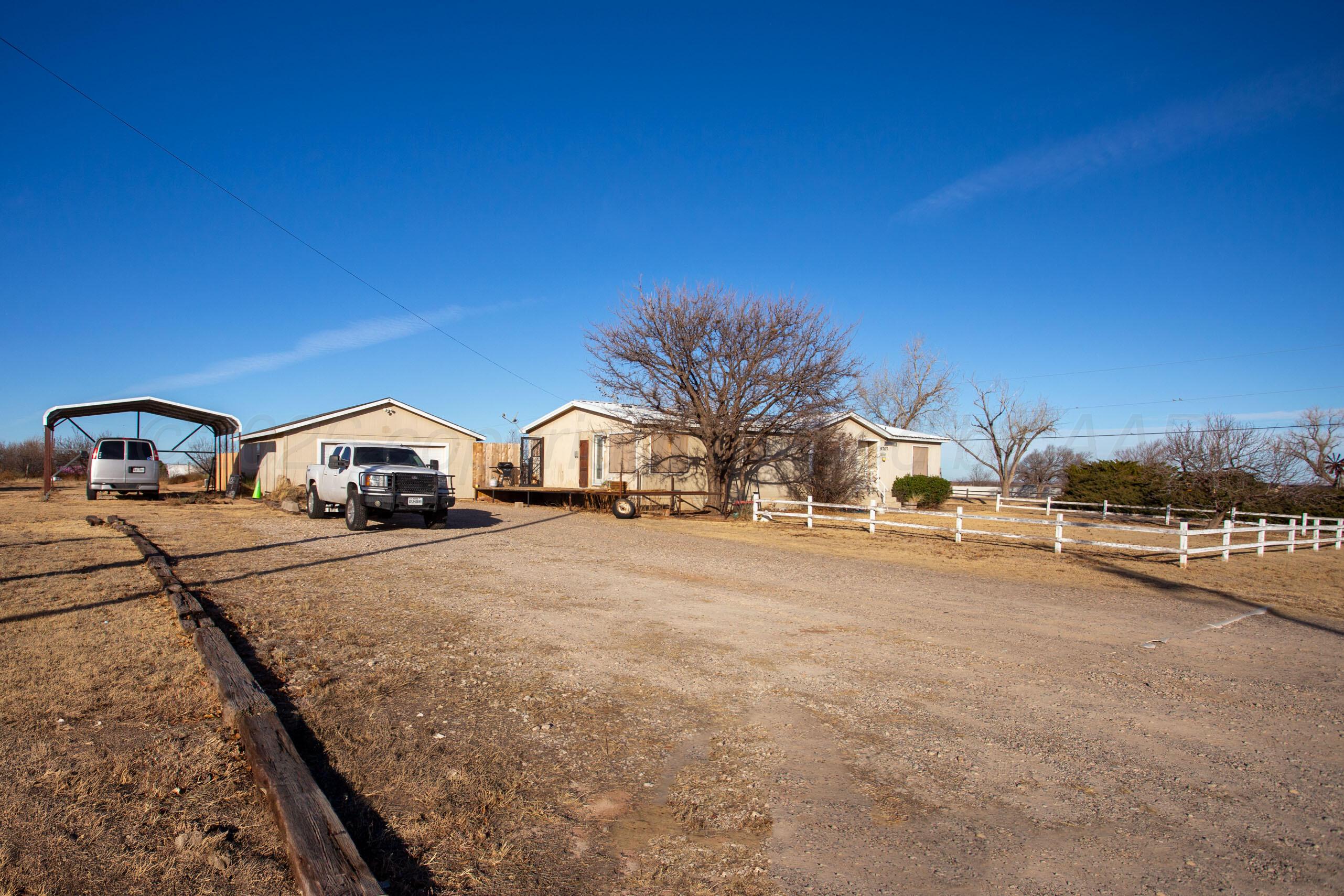 9707 Strawman Trail Amarillo, TX 79108 - Photo 24 of 32 Front/Side