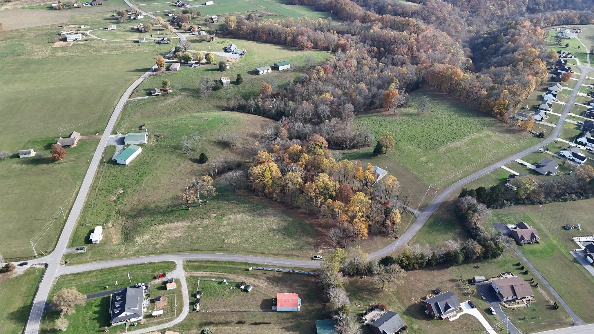 10 Union Camp Road Lafayette, TN 37083 - Photo 8 of 17 an aerial view of a house with a yard