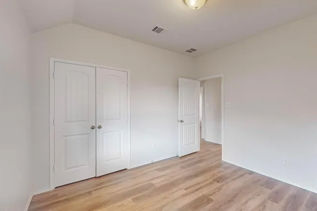 $2,550 | 4728 Meadow Green Trail, Fort Worth, TX 76244