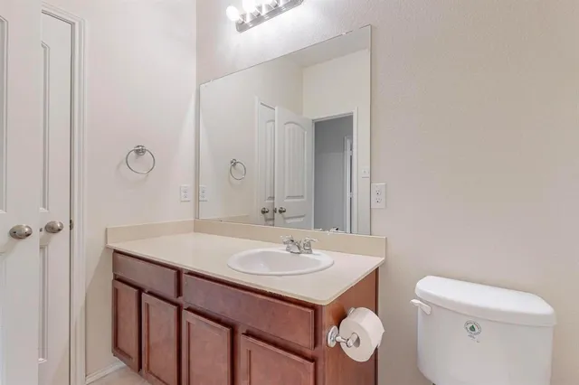 $2,550 | 4728 Meadow Green Trail, Fort Worth, TX 76244