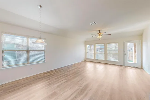 $2,550 | 4728 Meadow Green Trail, Fort Worth, TX 76244