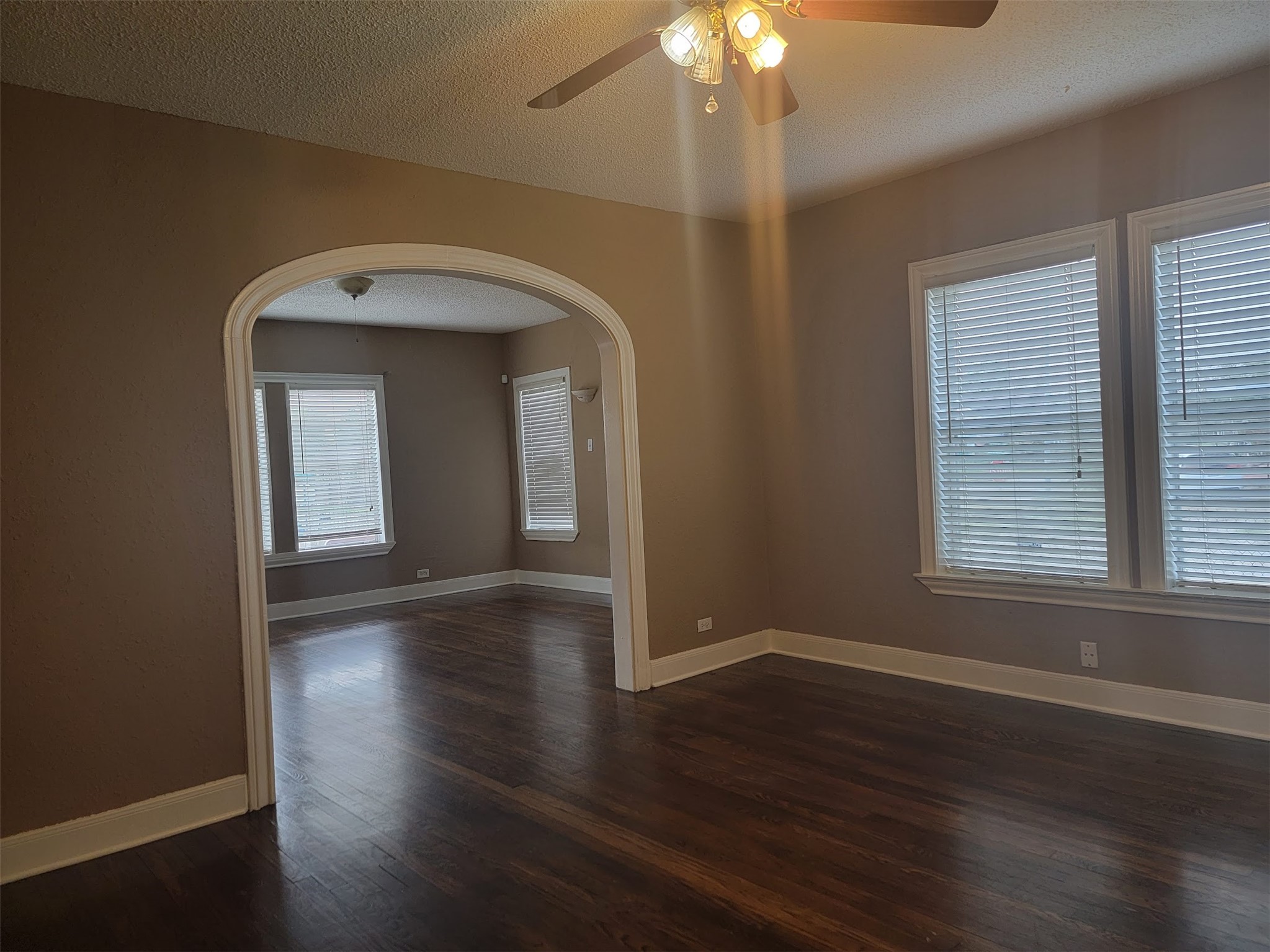 2601 Wheeler Avenue Houston, TX 77004 - Photo 20 of 47 Swanky arches (downstairs) shown