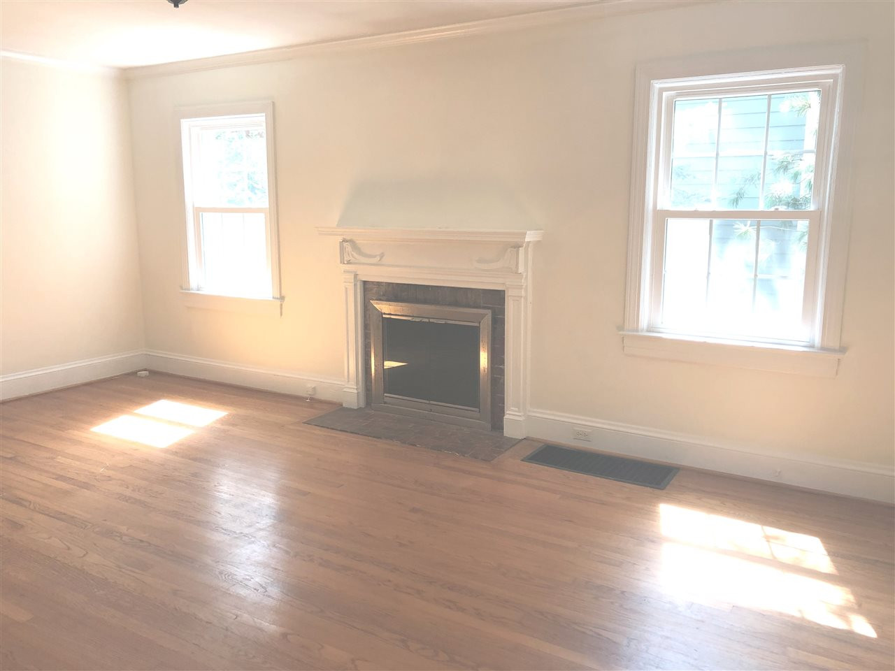120 Georgetown Road Raleigh, NC 27608 - Photo 6 of 22 Photo 6