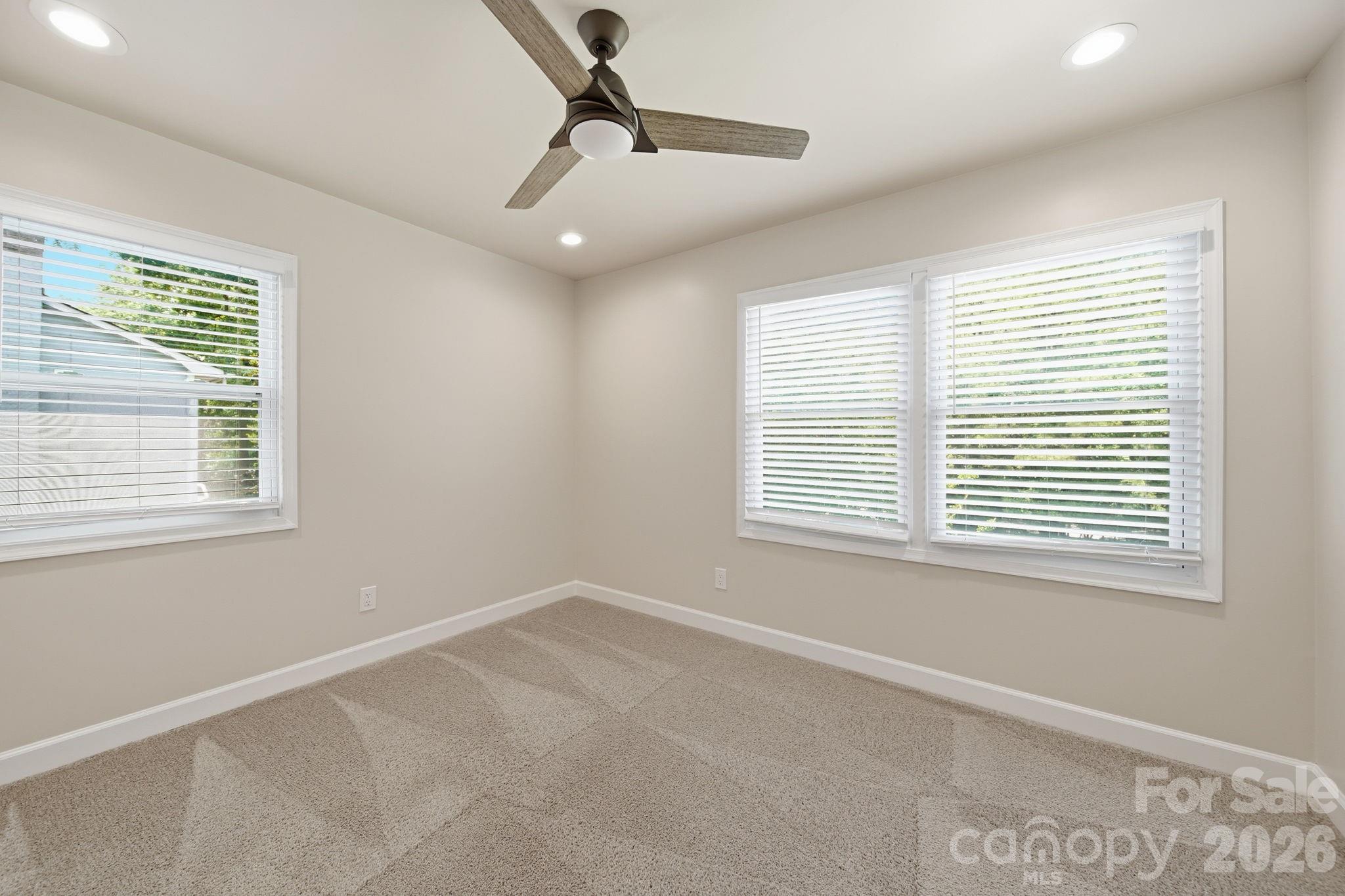 6319 Thermal Road Charlotte, NC 28211 - Photo 36 of 41