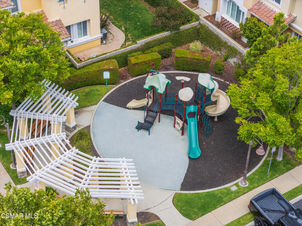 4117 Orontes Way, Unit B Simi Valley, CA 93063 - Photo 45 of 52