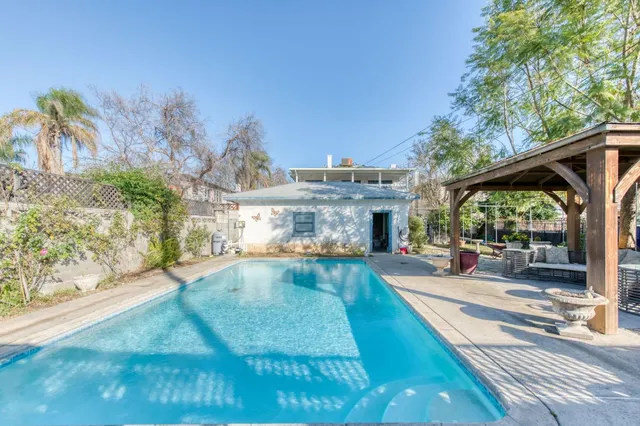 $550,000 | 845 North Van Ness Avenue, Fresno, CA 93728