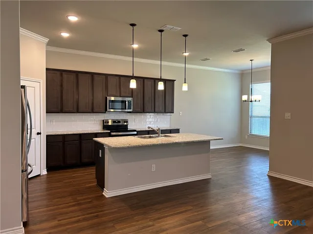 $2,400 | 7926 Marsala Drive, Temple, TX 76502