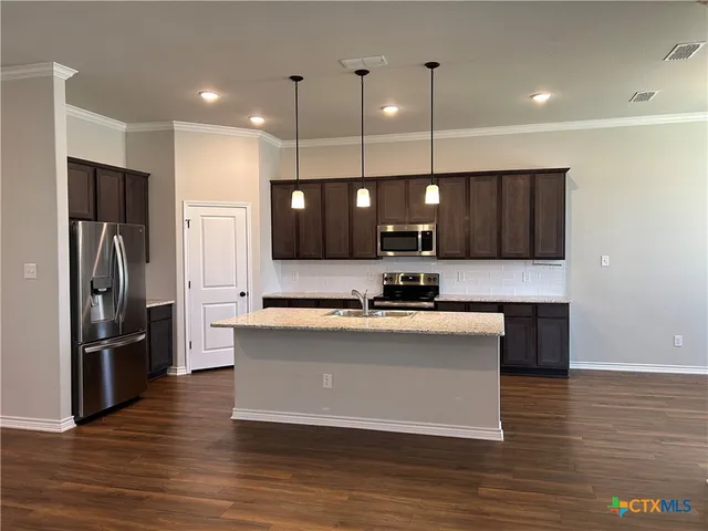 $2,400 | 7926 Marsala Drive, Temple, TX 76502