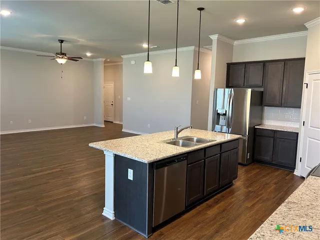 $2,400 | 7926 Marsala Drive, Temple, TX 76502