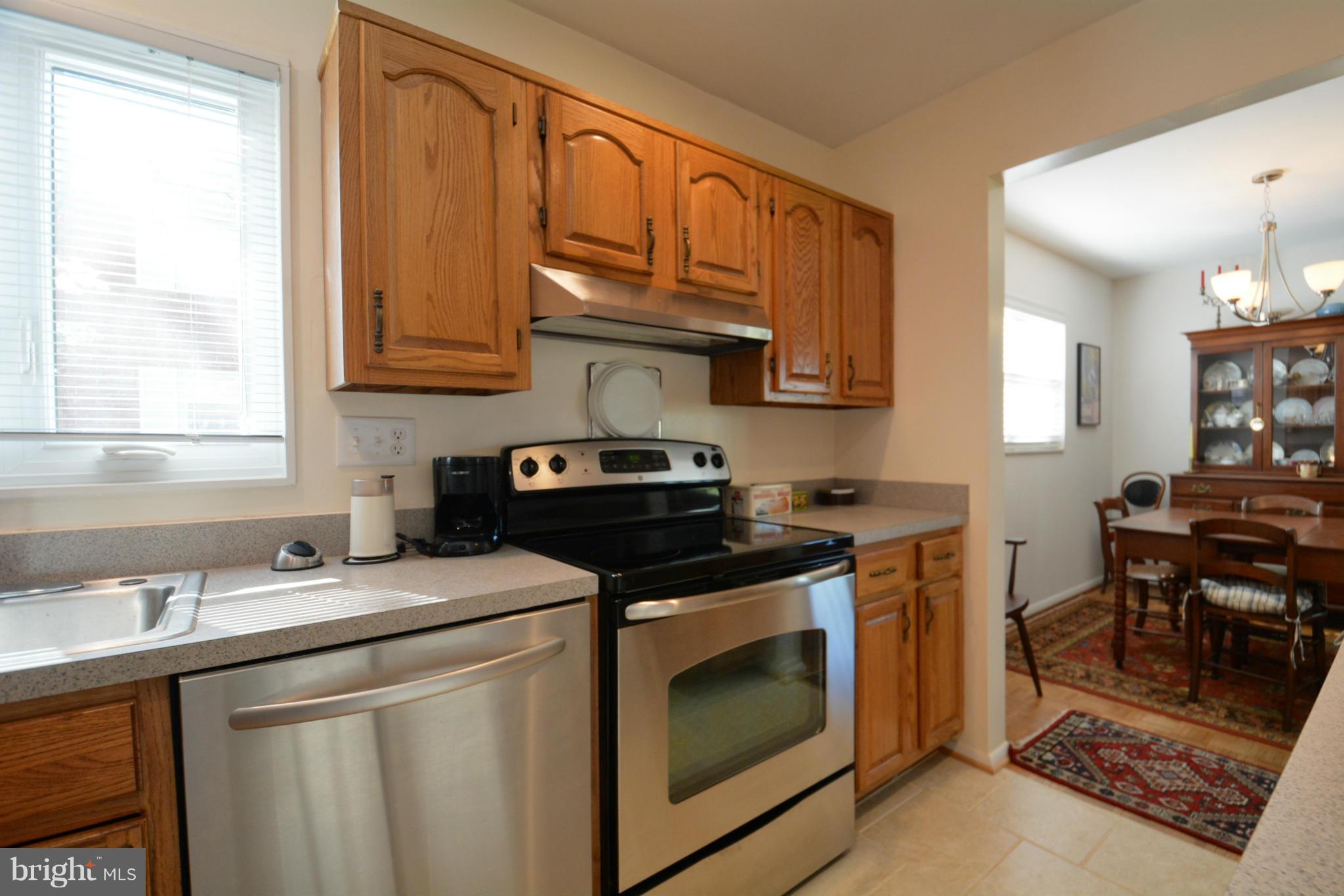 7515 Axton Street Springfield, VA 22151 - Photo 11 of 30 Kitchen