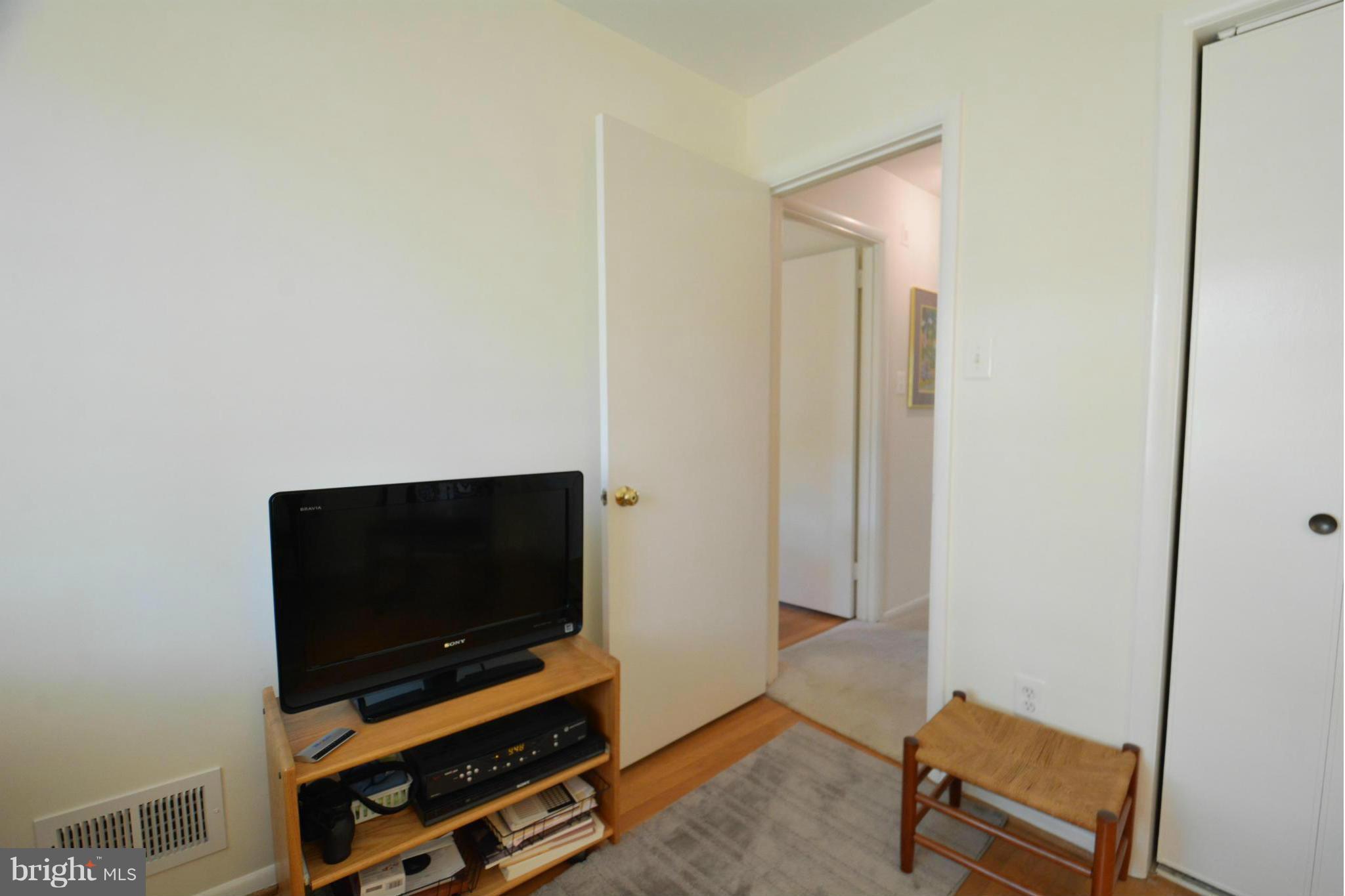 7515 Axton Street Springfield, VA 22151 - Photo 25 of 30 Bedroom