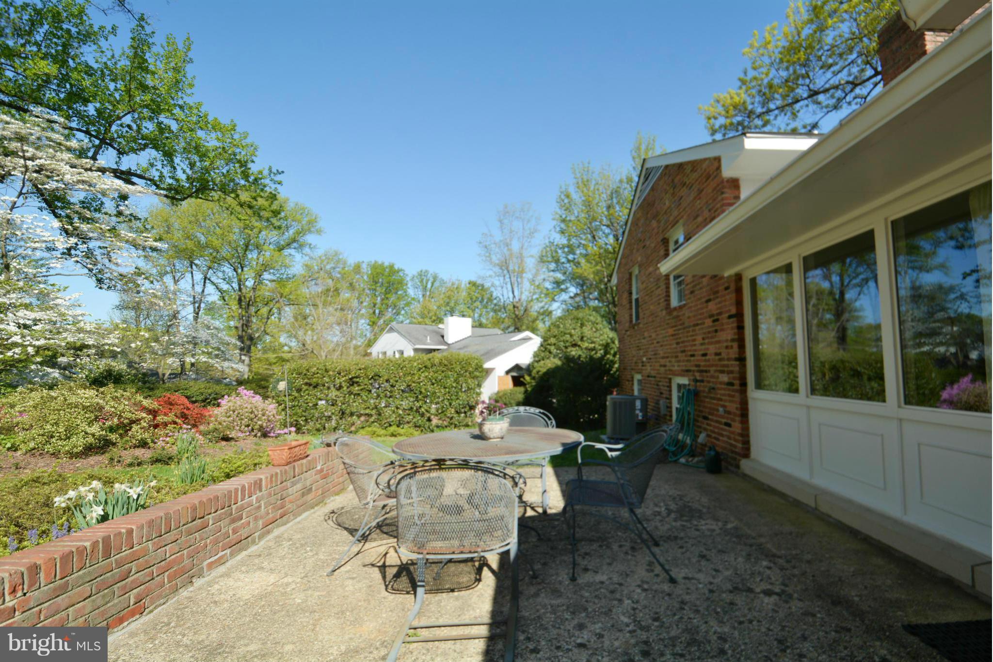 7515 Axton Street Springfield, VA 22151 - Photo 30 of 30 Exterior (Rear)