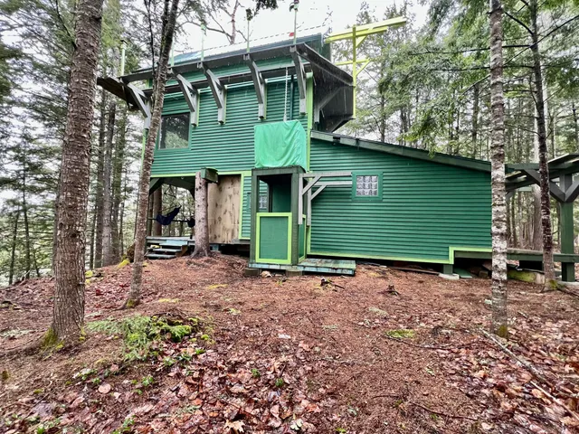 $99,000 | 10 Angel Lane, Medford, ME 04463