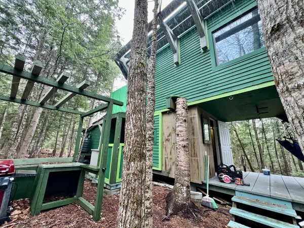 $89,900 | 10 Angel Lane, Medford, ME 04463