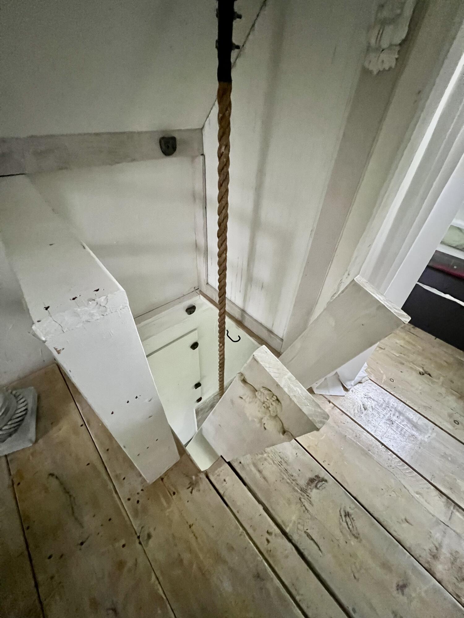 10 Angel Lane Medford, ME 04463 - Photo 36 of 50 Up to the 3rd Floor