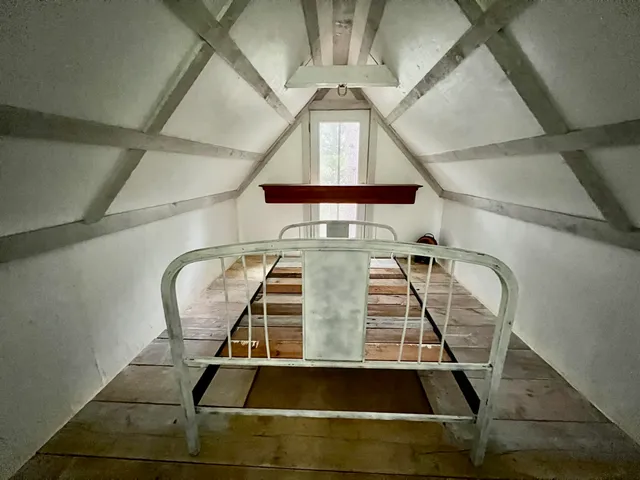 $99,000 | 10 Angel Lane, Medford, ME 04463