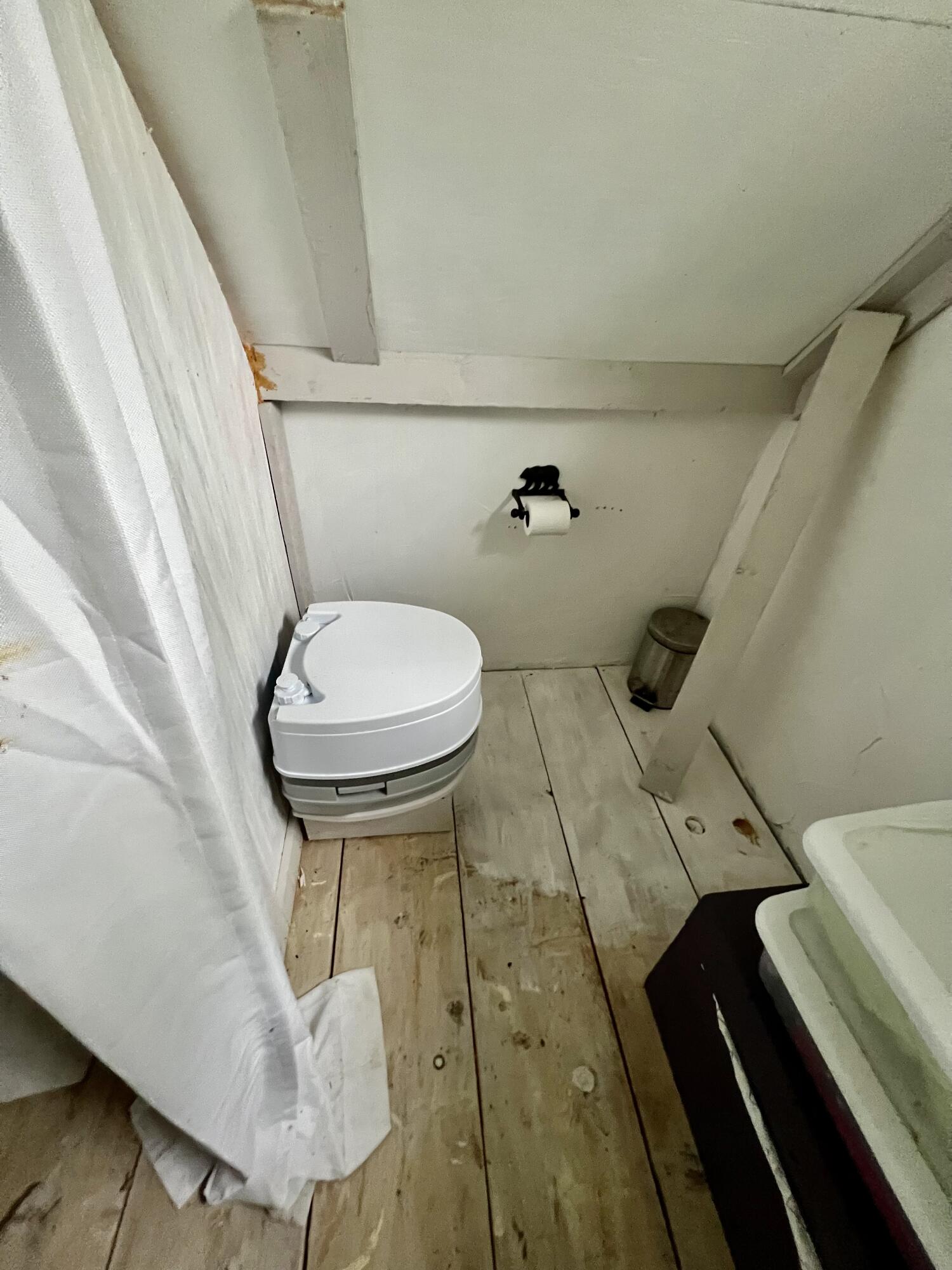 10 Angel Lane Medford, ME 04463 - Photo 42 of 50 3rd Floor Camp Toilet