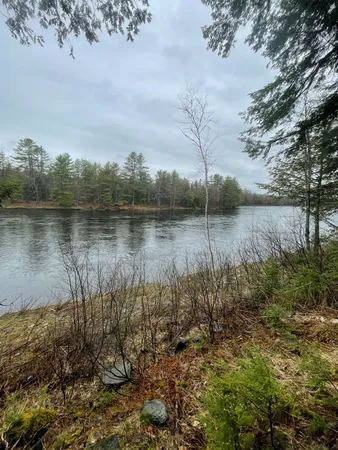 $89,900 | 10 Angel Lane, Medford, ME 04463