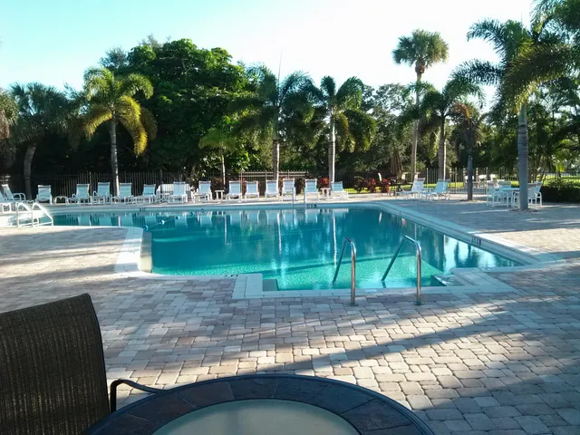 $304,999 | 1600 Northeast Dixie Highway, Unit 9102, Jensen Beach, FL 34957