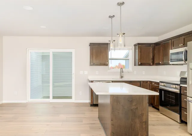 $429,900 | 1090 Tundra, Oregon, WI 53575