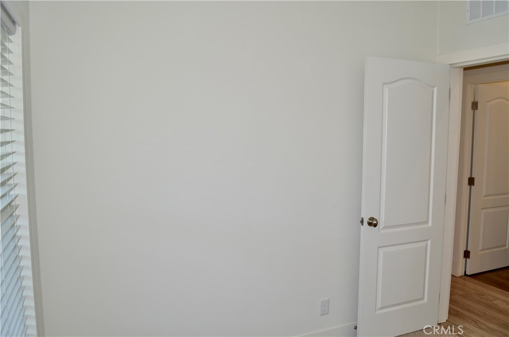 1226 Main Street, Unit 31 Cambria, CA 93428 - Photo 37 of 52 a view of a hallway