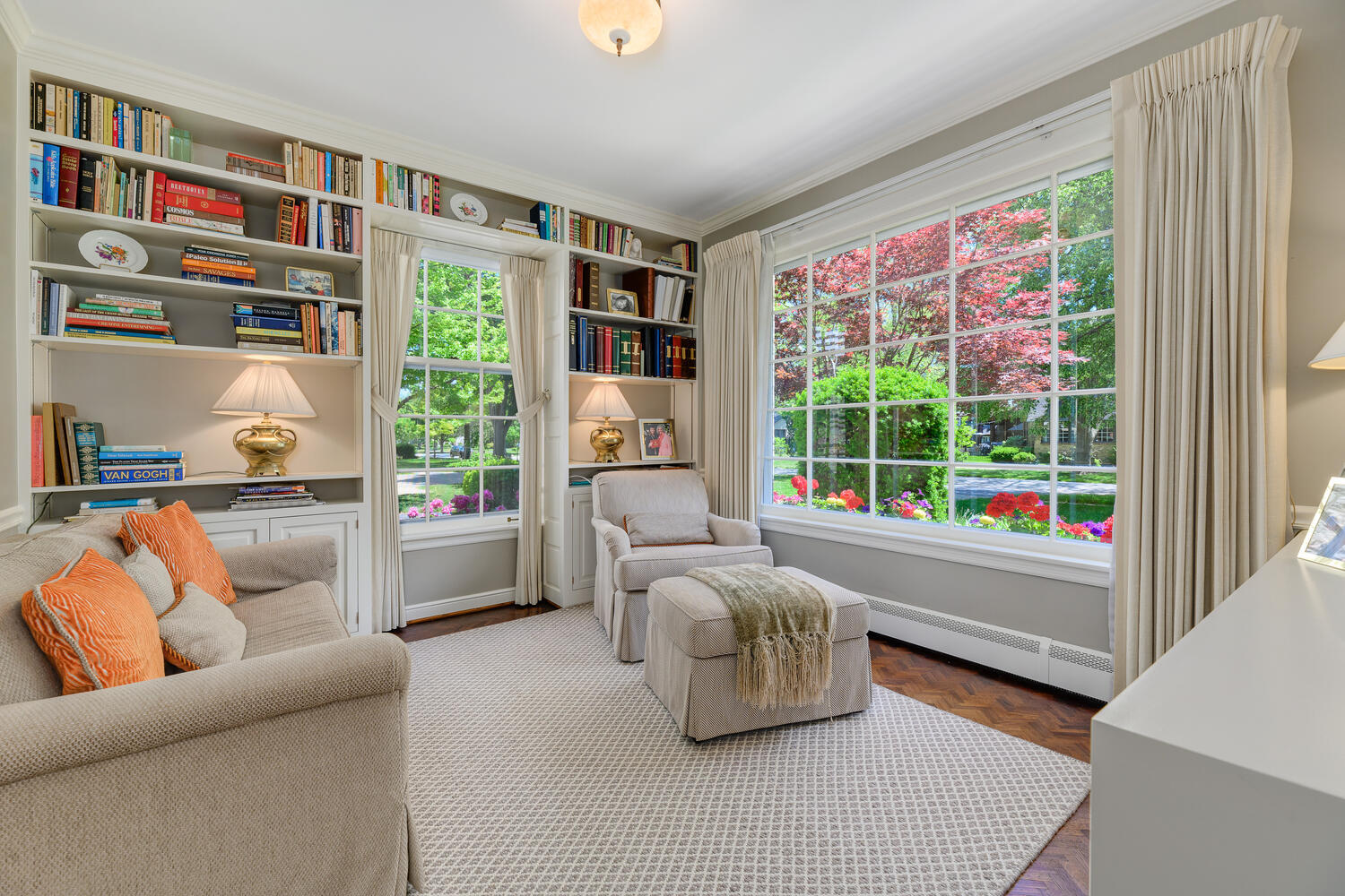 20 Briar Road Golf, IL 60029 - Photo 11 of 33