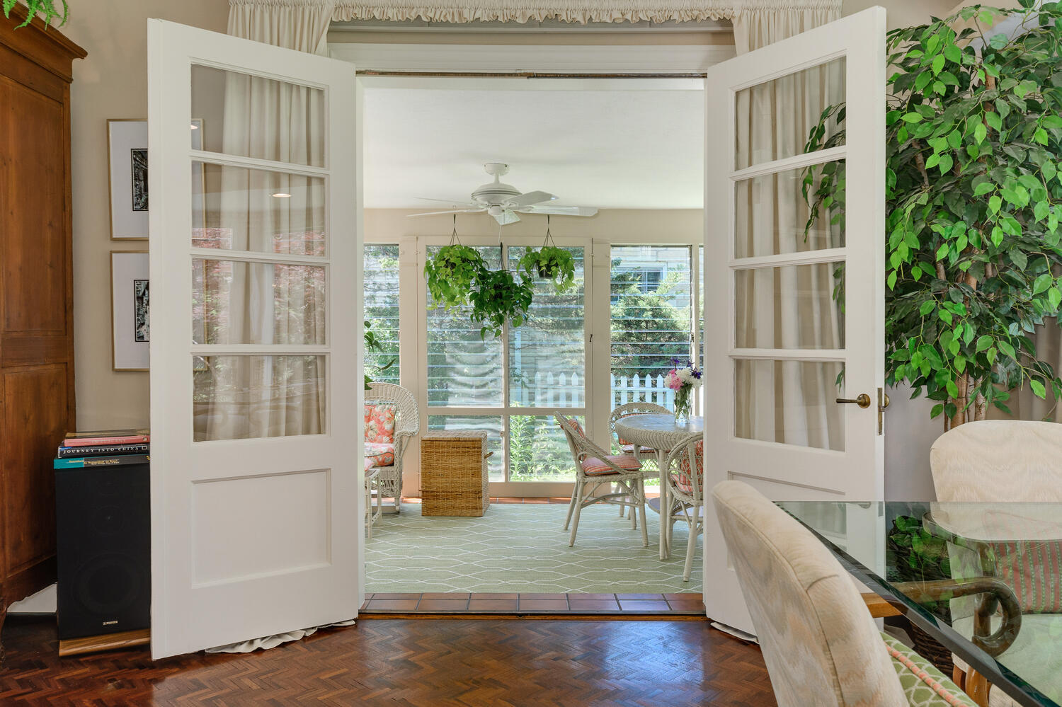 20 Briar Road Golf, IL 60029 - Photo 8 of 33