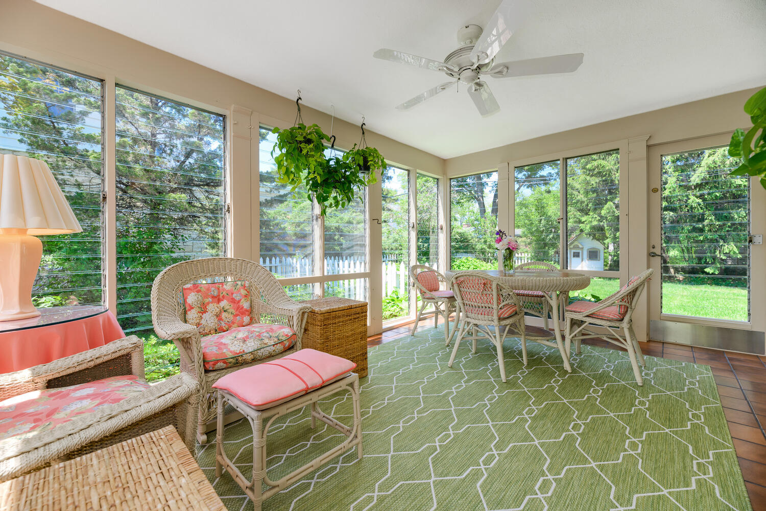 20 Briar Road Golf, IL 60029 - Photo 9 of 33