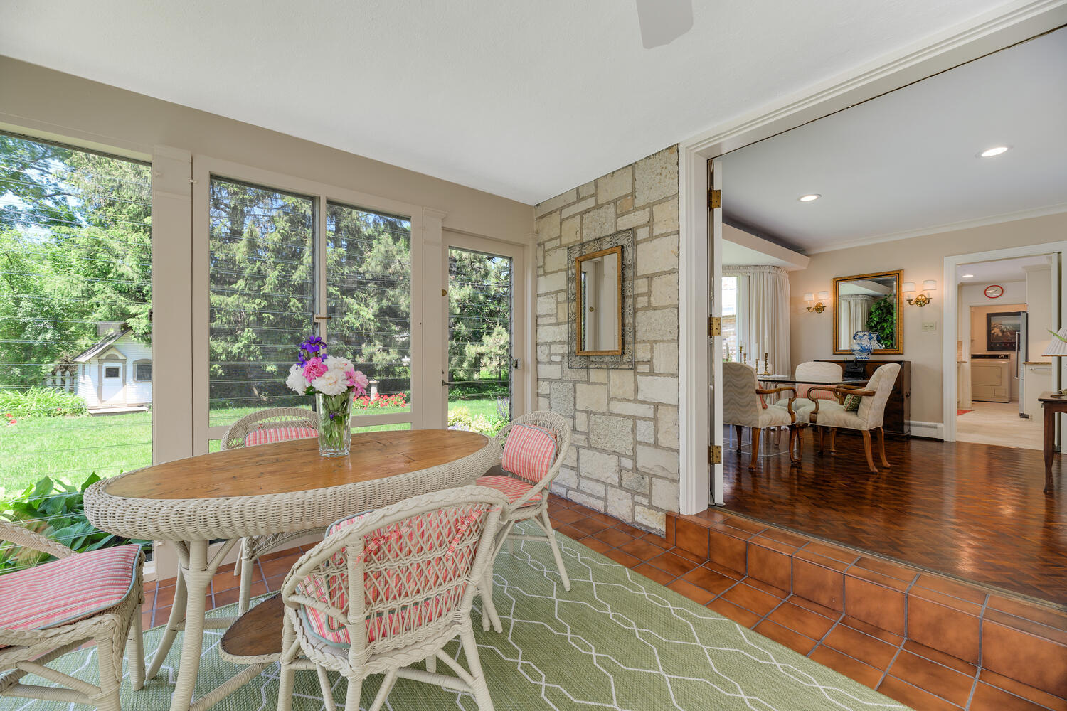 20 Briar Road Golf, IL 60029 - Photo 10 of 33