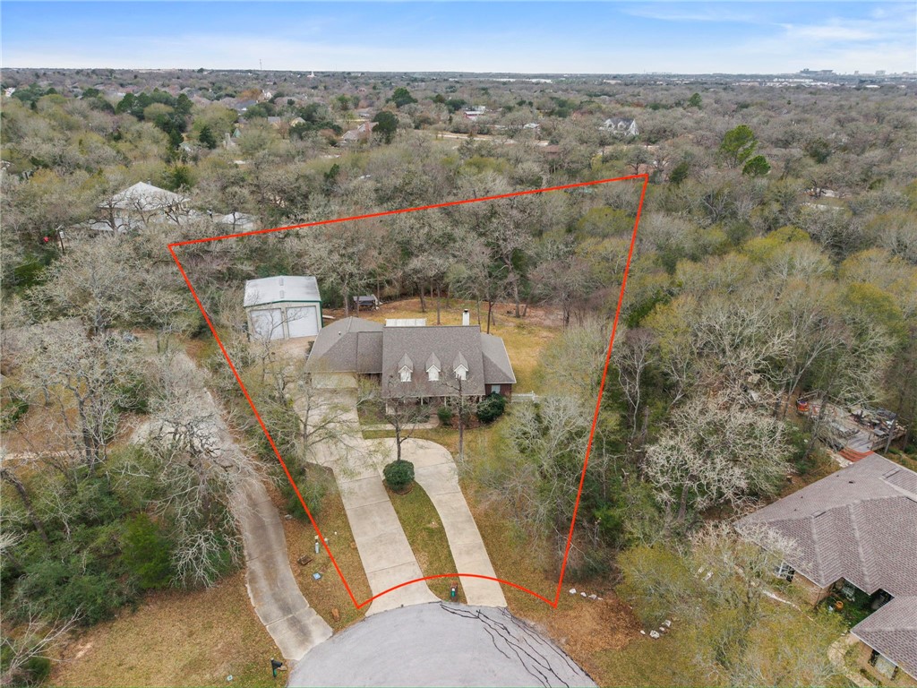 1007 Falcon Circle College Station, TX 77845 - Photo 31 of 38