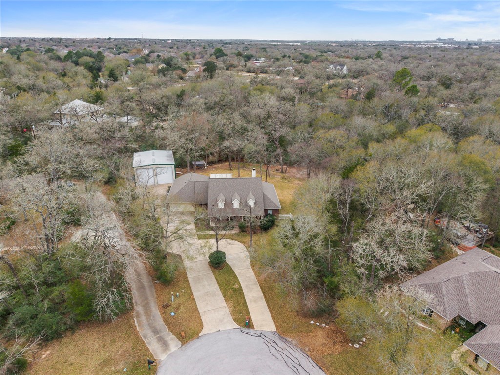 1007 Falcon Circle College Station, TX 77845 - Photo 33 of 38