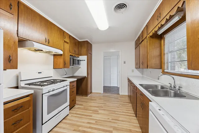 $289,000 | 2107 Wayside Drive, Brenham, TX 77833