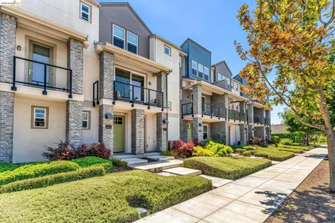 $1,380,000 | 820 East Duane Avenue, Unit 5, Sunnyvale, CA 94085