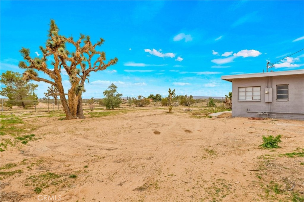 57726 Starlight Mesa Road Yucca Valley, CA 92284 - Photo 23 of 75 a view of ocean view