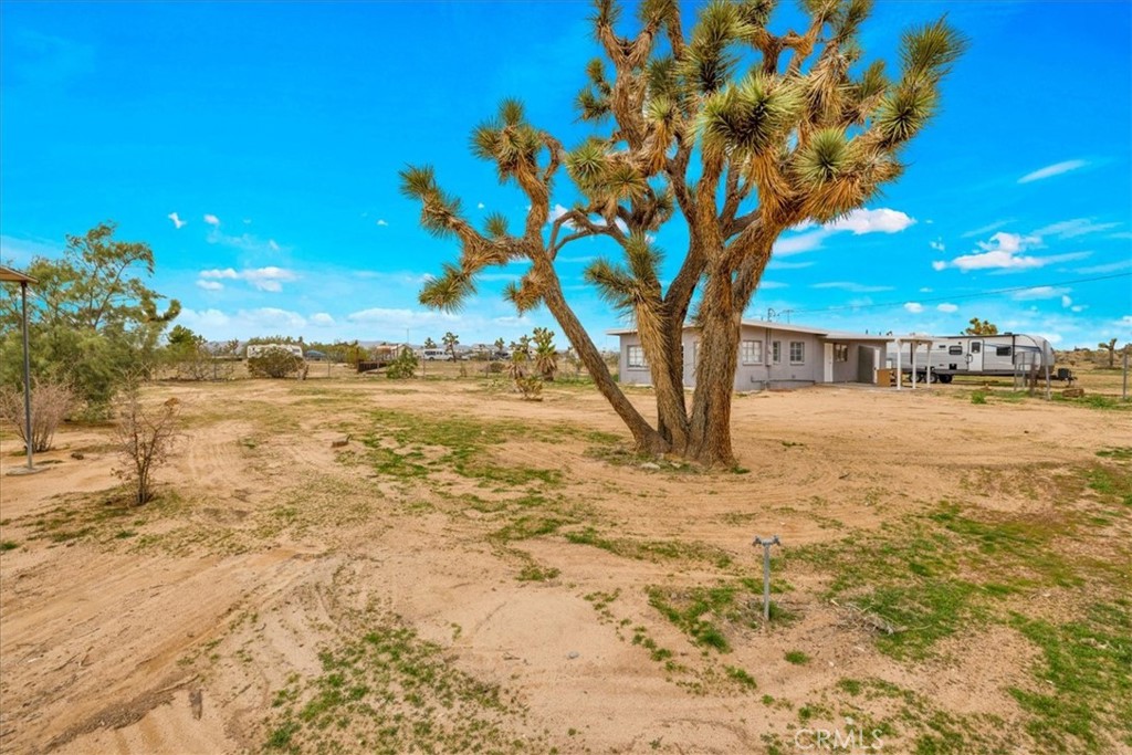 57726 Starlight Mesa Road Yucca Valley, CA 92284 - Photo 25 of 75