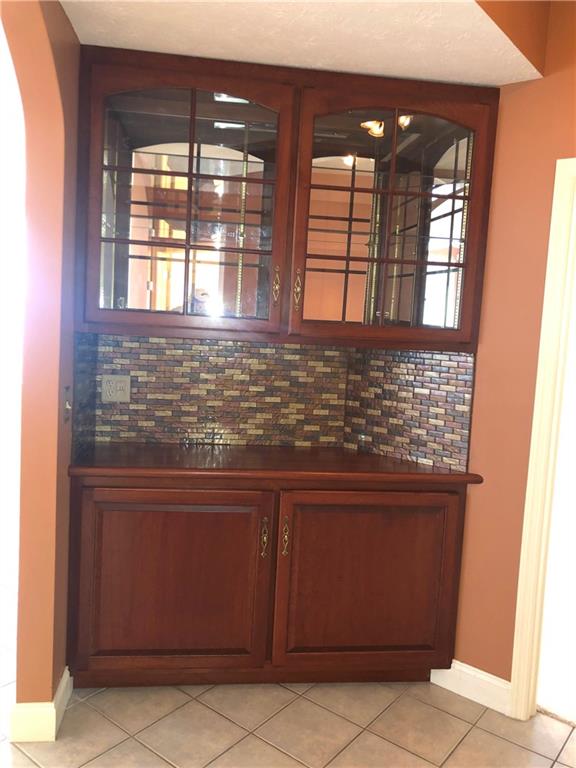 211 Adams Pointe Boulevard, Unit 10 Mars, PA 16046 - Photo 18 of 33 a view of dining room