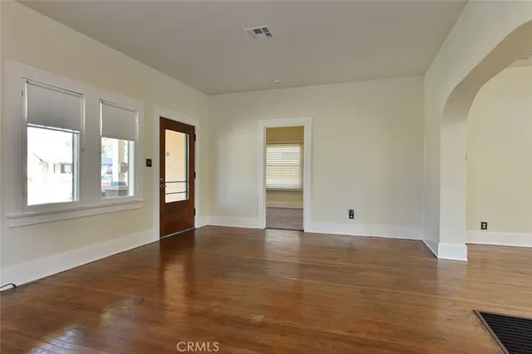 $3,500 | 470 West Center Street, Covina, CA 91723