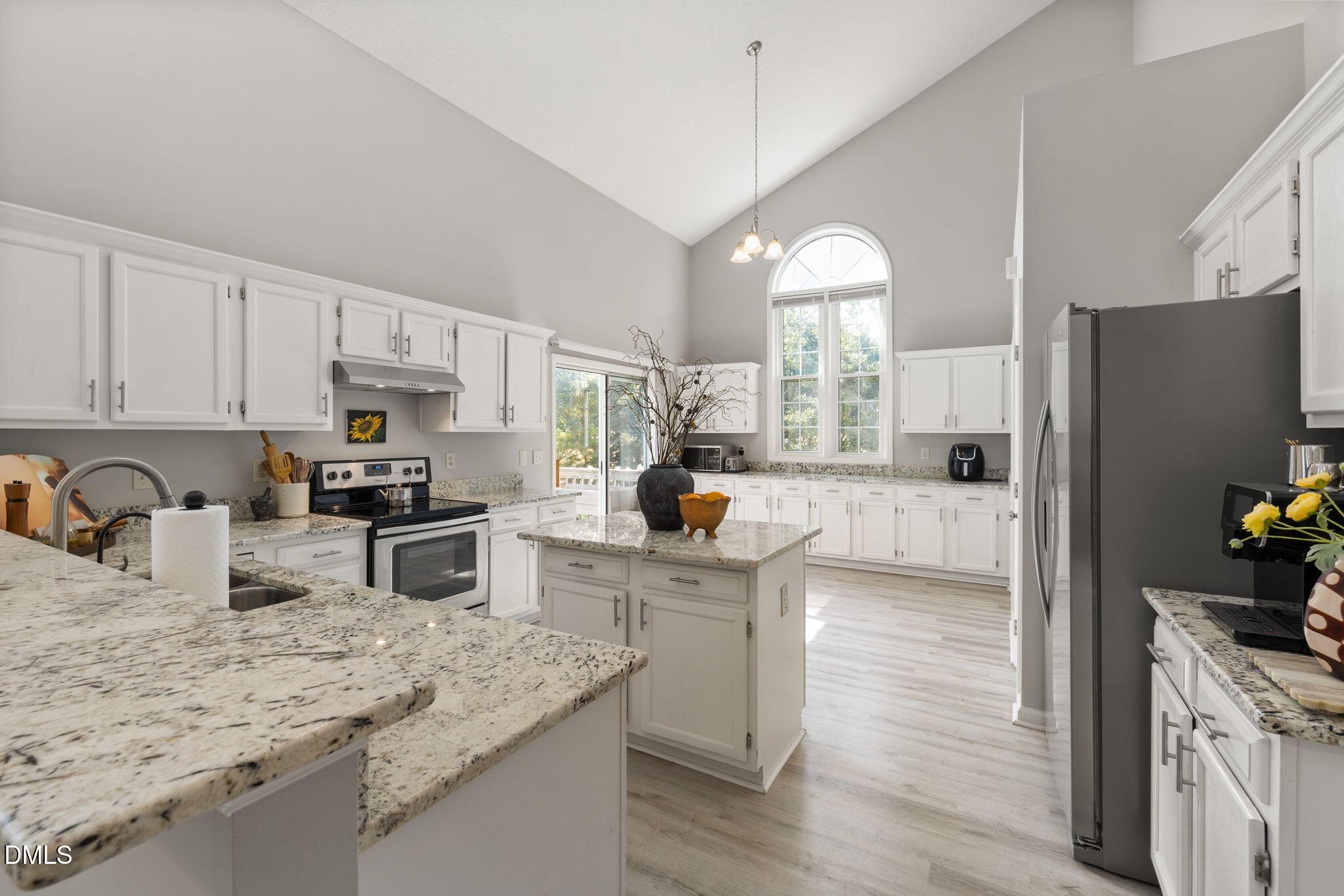 5308 Bentgrass Drive Raleigh, NC 27610 - Photo 11 of 43 22-web-or-mls-DX3A9782