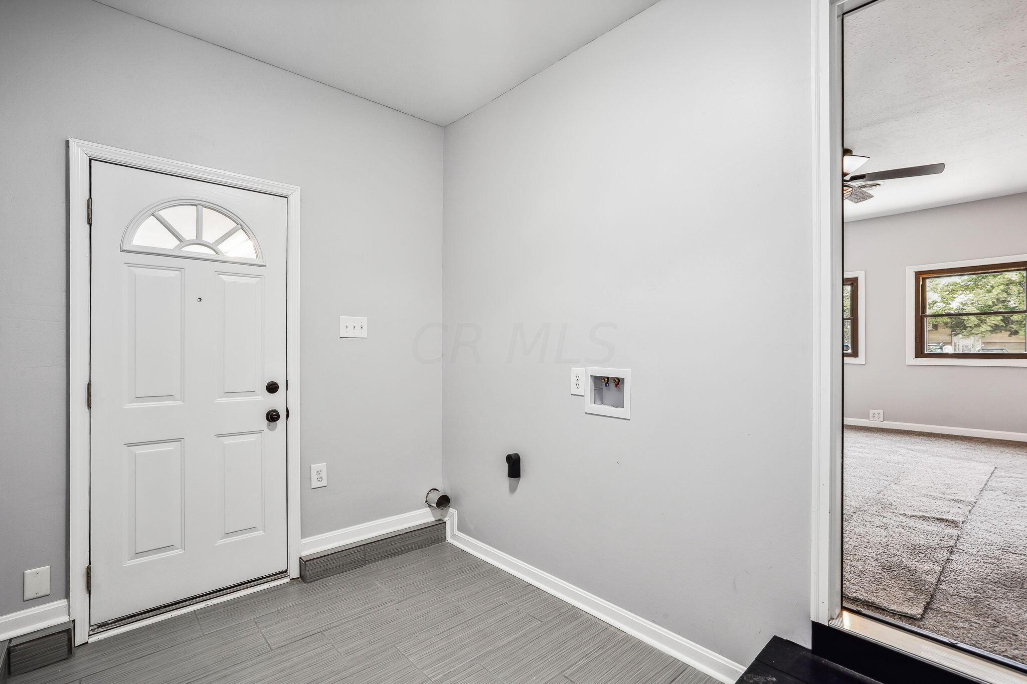 307 Hubbard Road Galloway, OH 43119 - Photo 14 of 54 21-web-or-mls-307-hubbard-rd
