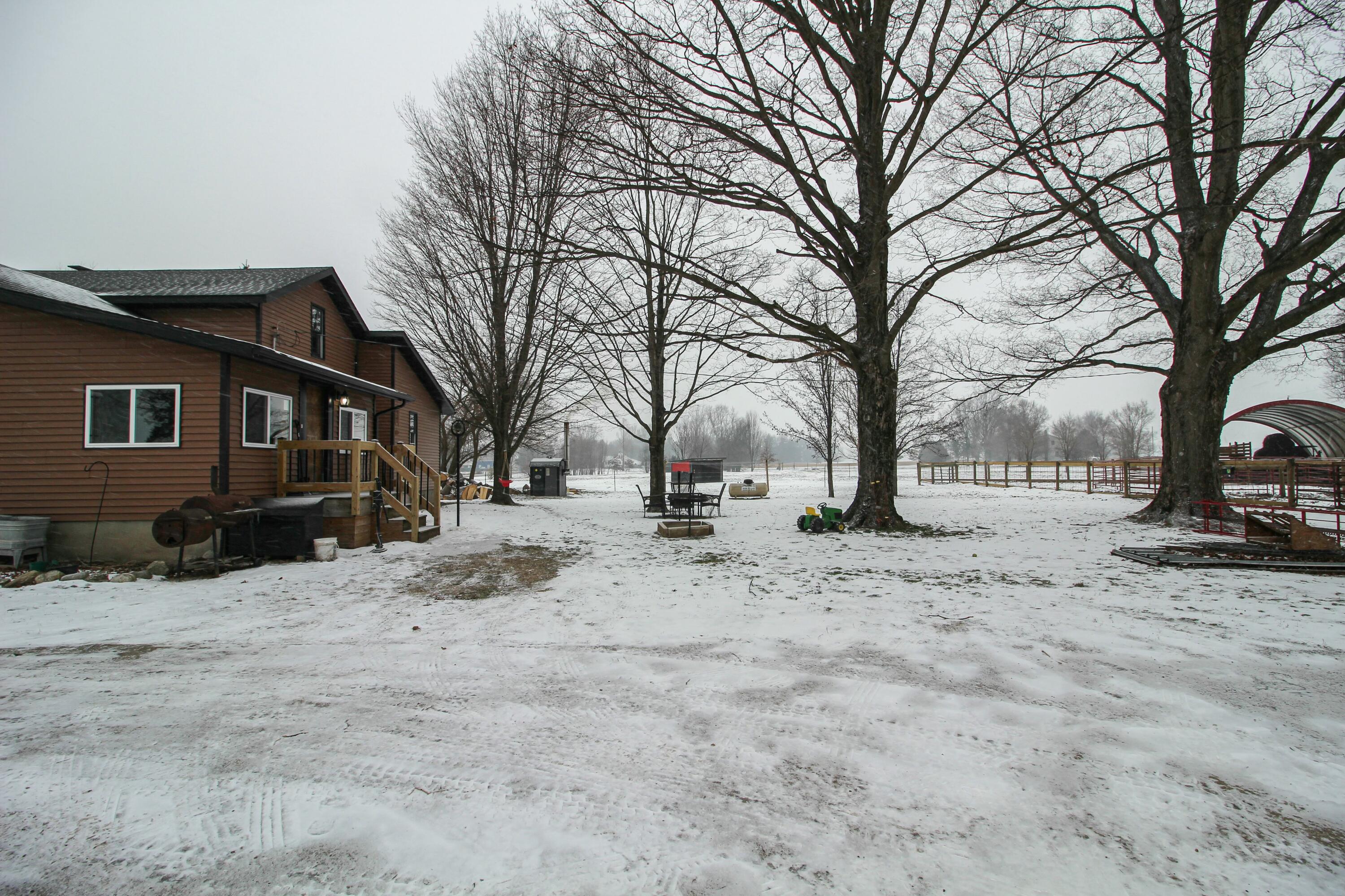 64597 Youngs Prairie Road Constantine, MI 49042 - Photo 8 of 47 tempImageKyB1nj