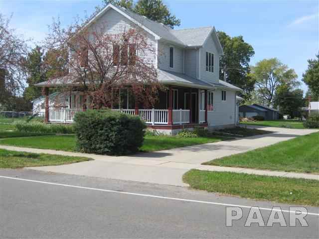 807 South Locust Street Delavan, IL 61734 - Photo 1 of 16 Gallery Image 1