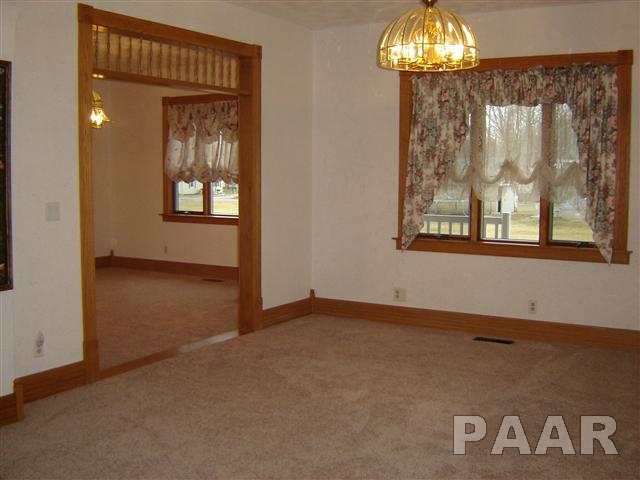 807 South Locust Street Delavan, IL 61734 - Photo 6 of 16 Gallery Image 6